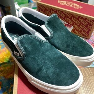 Vans Classic Slip on - Green Pig Suede